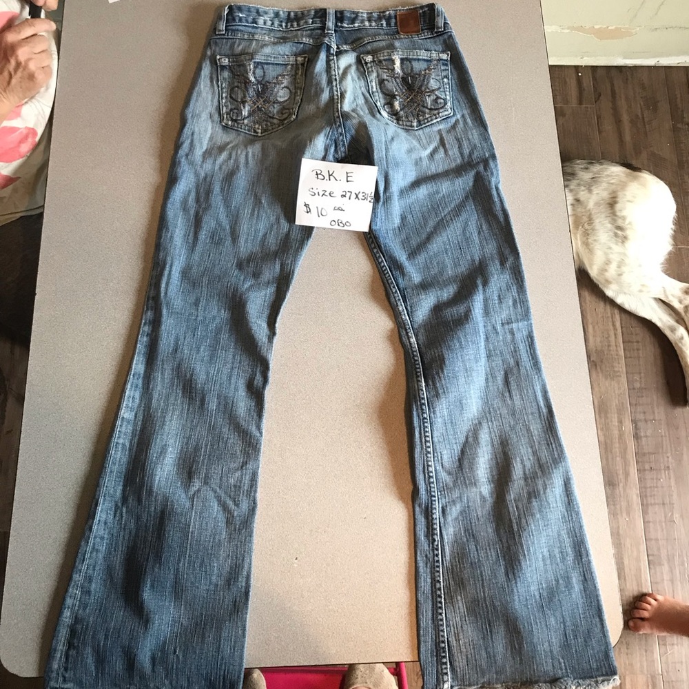 Jeans